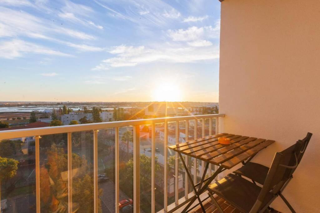 Apartament Sunset Entre A Ria E O Teatro Dystrykt Dystrykt Faro Zewnętrze zdjęcie