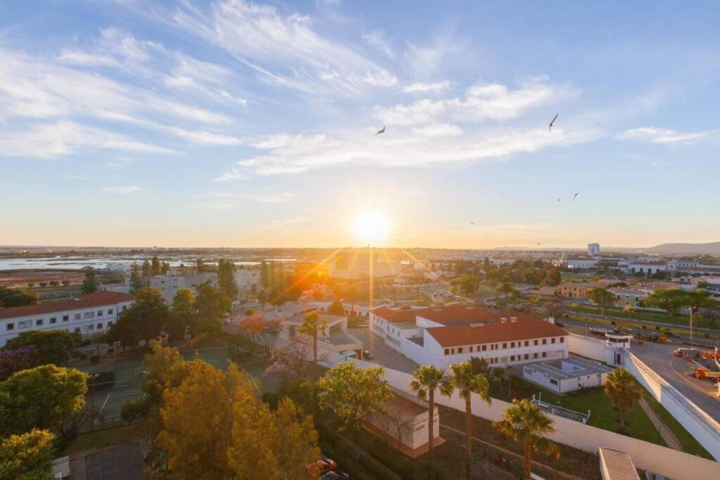 Apartament Sunset Entre A Ria E O Teatro Dystrykt Dystrykt Faro Zewnętrze zdjęcie